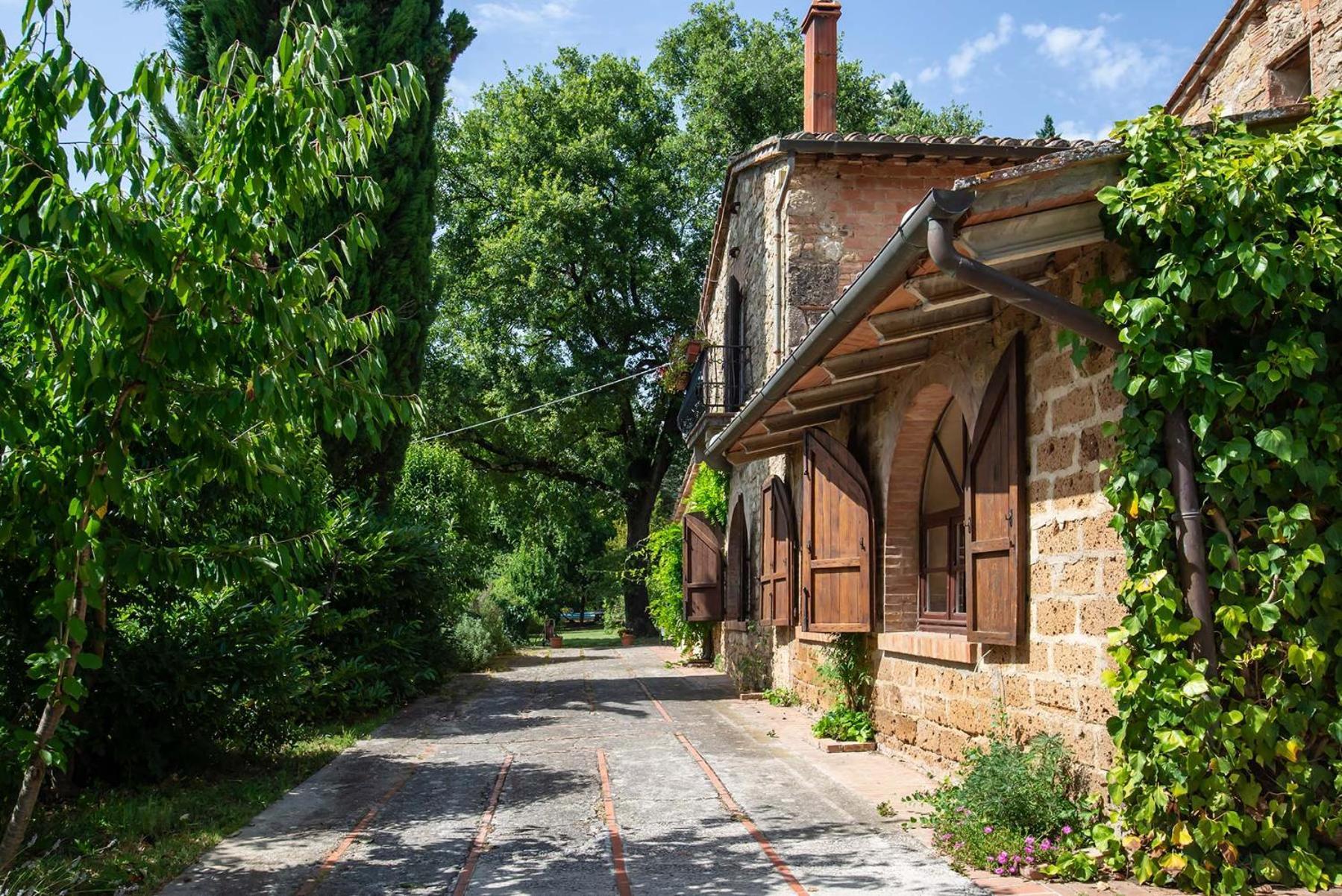 Agriturismo Villa Alari Cetona Exterior foto